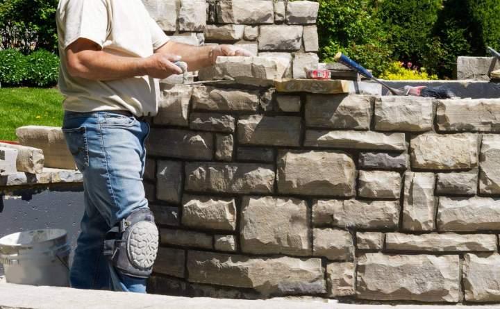 Professionnels dans les travaux d'enrochement Toulouse