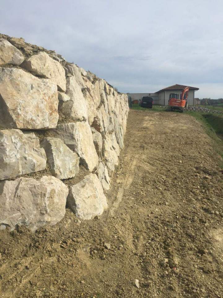Murets extérieurs solides Toulouse
