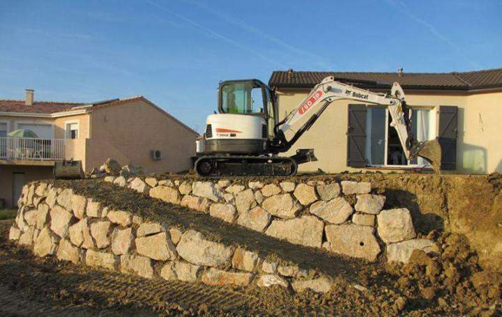 Engins pour travaux d'enrochement Toulouse